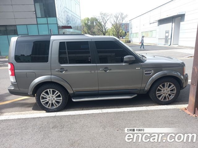 Land Rover Discovery 5.0 V8 HSE — пробег 200 000 км — фото 4 из 5