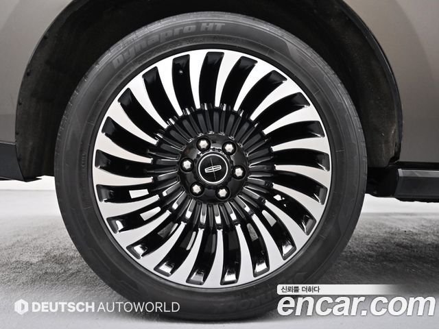 Lincoln Navigator 3.5L Black Label — пробег 61644 км