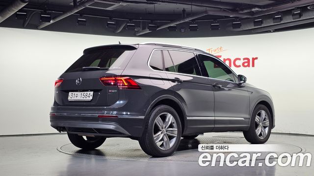 Volkswagen Tiguan из Кореи Encar