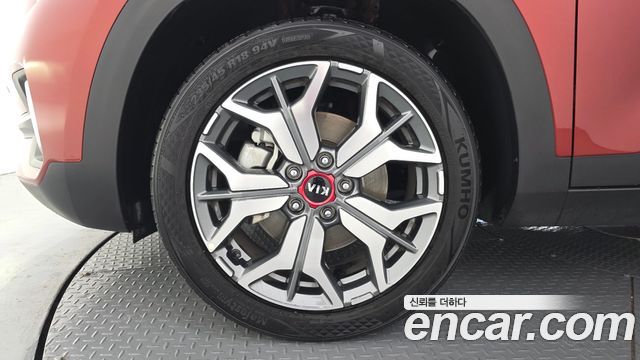 Kia Seltos из Кореи Encar