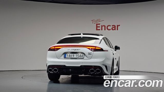 Kia Stinger из Кореи Encar