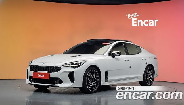 Kia Stinger из Кореи Encar