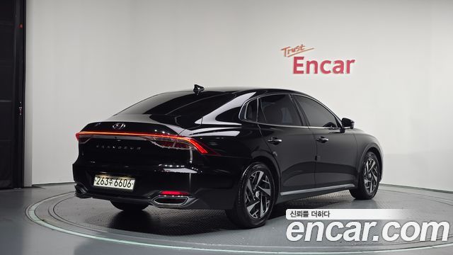 Hyundai Grandeur из Кореи Encar