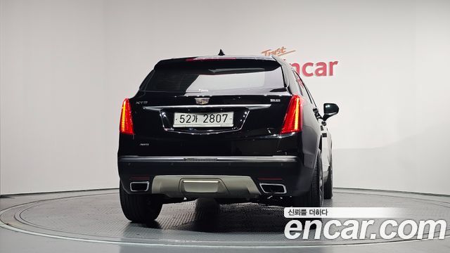 Cadillac XT5 3.6 Platinum — пробег 117 484 км