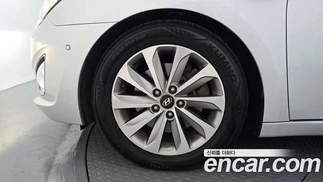 Hyundai i40 1.7 VGT Premium 2012 — пробег 143 275 км