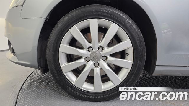 Audi A4 из Кореи Encar