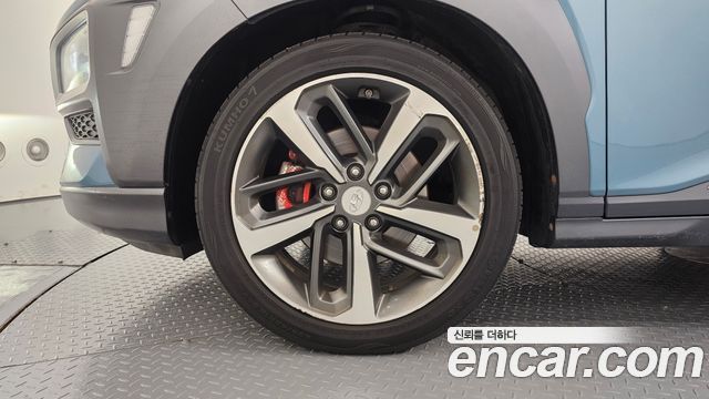 Hyundai Kona из Кореи Encar