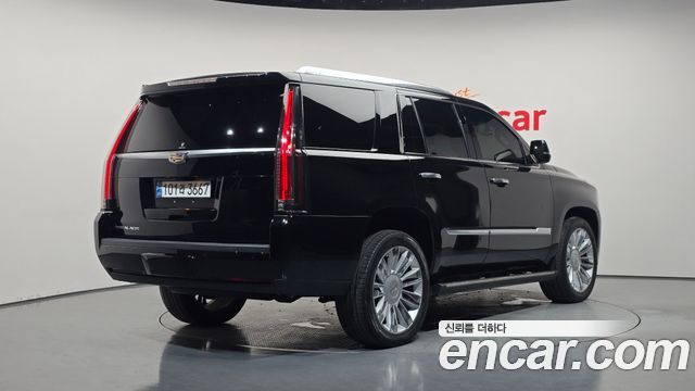 Cadillac Escalade 6.2 4th — пробег 125 870 км