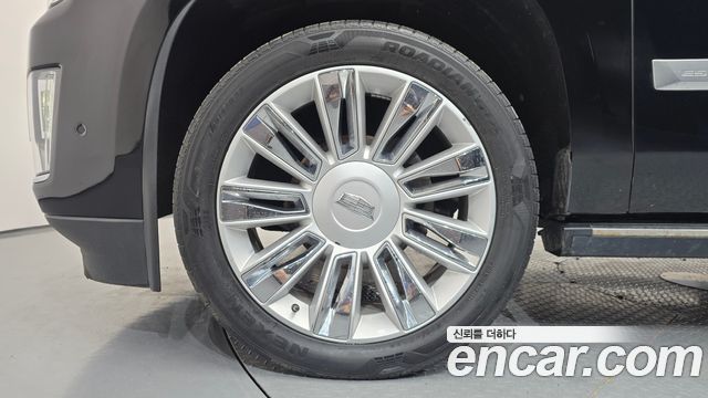 Cadillac Escalade 6.2 4th — пробег 125 870 км