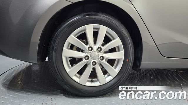Kia K3 из Кореи Encar