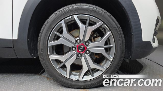 Kia Seltos из Кореи Encar