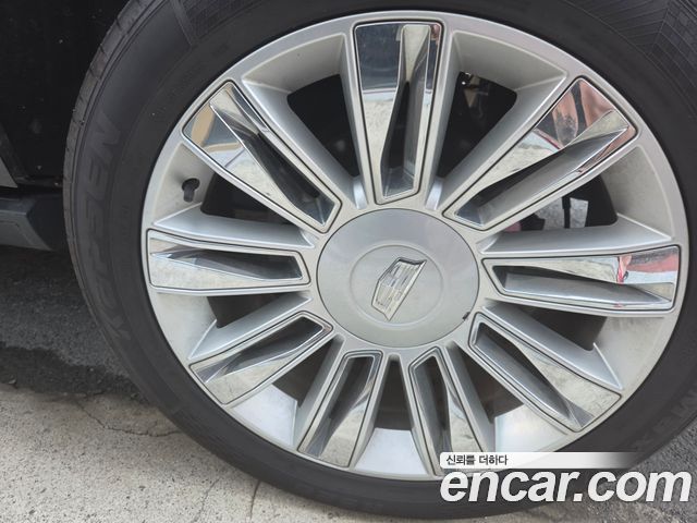 Cadillac Escalade 6.2 4th — пробег 94 070 км