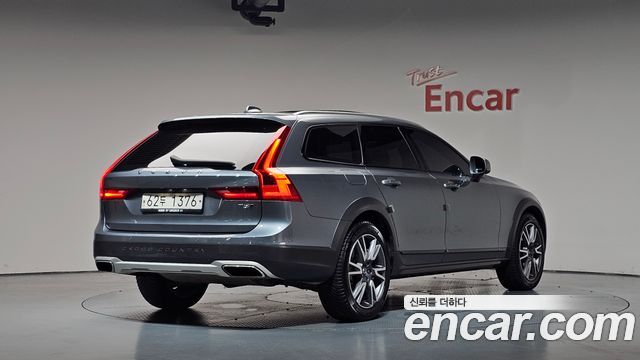 Volvo V90 из Кореи Encar