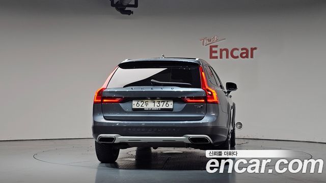 Volvo V90 из Кореи Encar