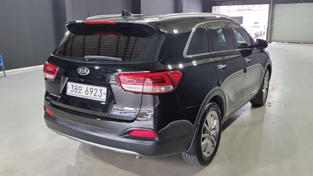Kia Sorento Diesel 2.0 2WD Noblesse Special — пробег 153 767 км — фото 2 из 5