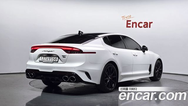 Kia Stinger из Кореи Encar