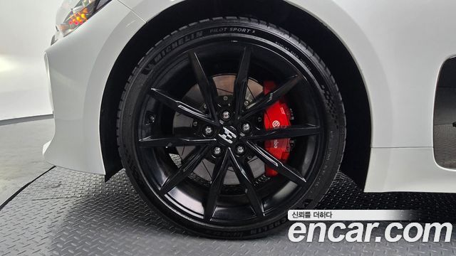 Kia Stinger из Кореи Encar