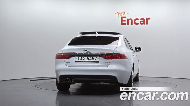 Jaguar XF из Кореи Encar