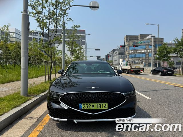 Genesis G90 Gasoline 3.5 Turbo AWD Black — пробег 13000 км