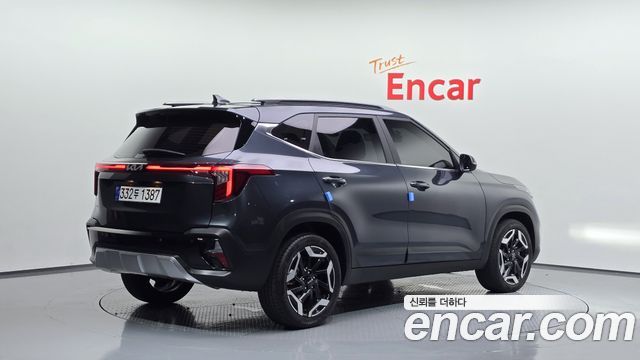 Kia Seltos из Кореи Encar