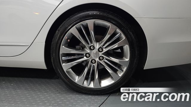 Cadillac CT6 3.6 Platinum AWD — пробег 142 456 км