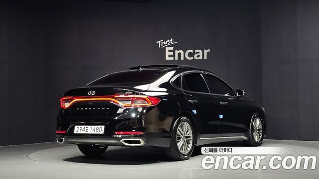 Hyundai Grandeur из Кореи Encar