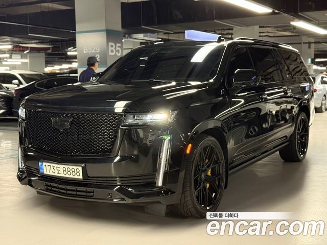 Cadillac Escalade 6.2 ESV ESV Sports Platinum — пробег 54 047 км