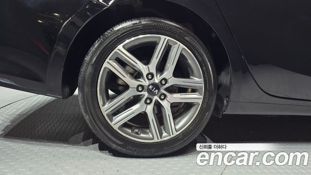 Kia K3 из Кореи Encar