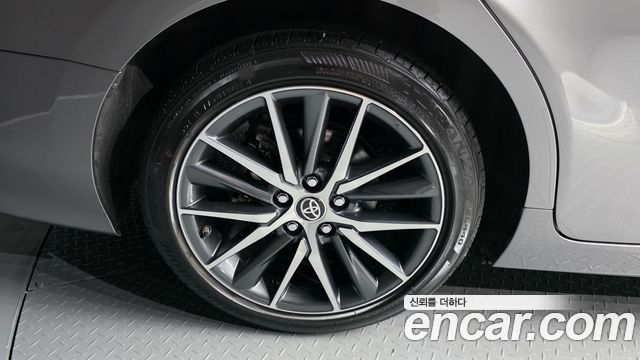 Toyota Camry из Кореи Encar