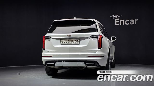 Cadillac XT6 3.6 Sport — пробег 74 096 км