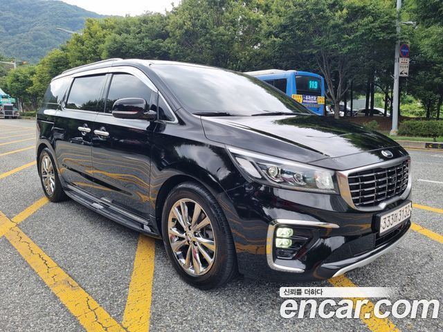 Kia Carnival из Кореи Encar