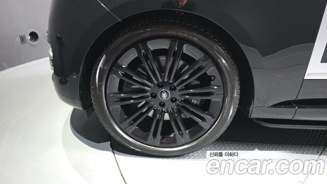 Land Rover Range Rover P530 Autobiography Long Wheel Base — пробег 83 704 км