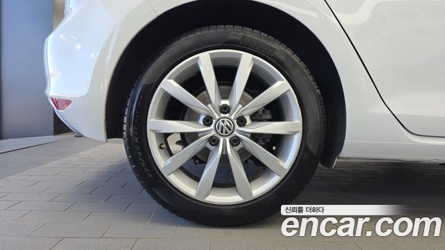 Volkswagen Golf из Кореи Encar