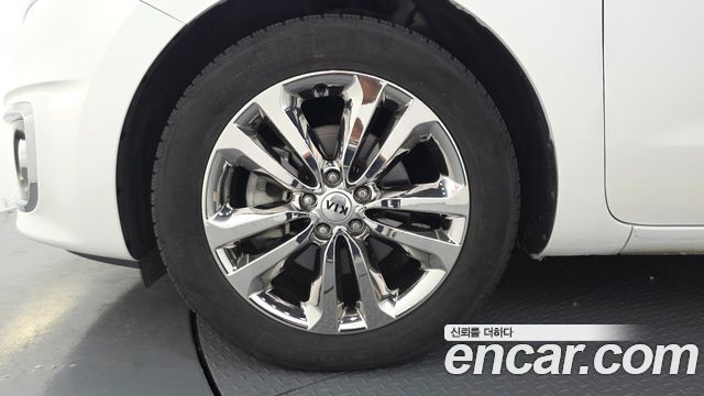 Kia Carnival 9-seater Prestige — пробег 94 518 км — фото 5 из 5