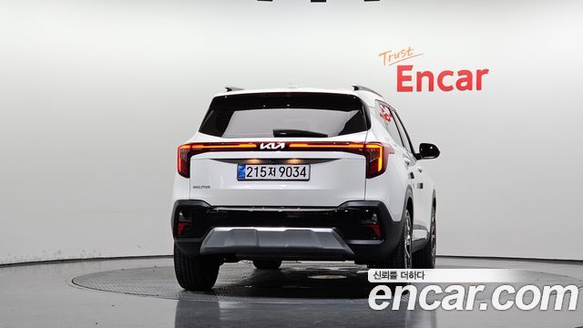 Kia Seltos из Кореи Encar