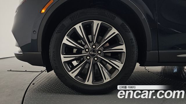 Lincoln Corsair 2.0 Reserve AWD — пробег 69 835 км — фото 5 из 5