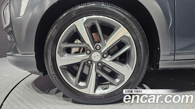 Hyundai Kona из Кореи Encar