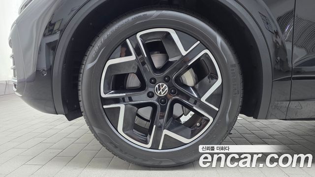 Volkswagen Touareg 3.0 TDI Prestige — пробег 3 217 км