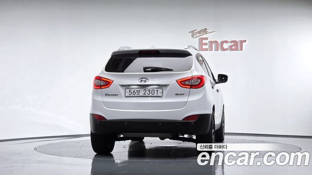 Hyundai Tucson Diesel(e-VGT) 2WD Smart special — пробег 158 938 км — фото 4 из 5