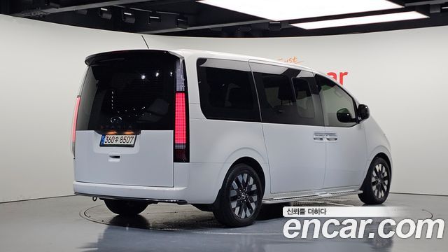 Hyundai Staria из Кореи Encar