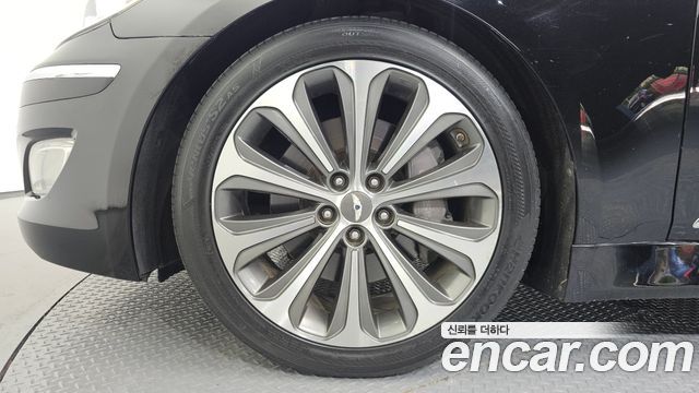 Hyundai Genesis из Кореи Encar