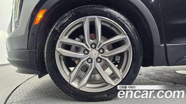 Cadillac XT4 2.0 Sport AWD — пробег 59 287 км