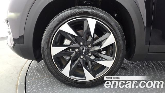 Kia Seltos из Кореи Encar