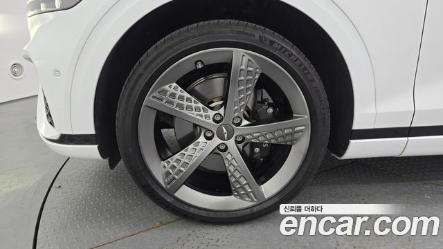 Genesis GV70 из Кореи Encar