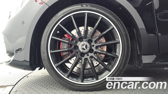 Mercedes-Benz CLA-Class CLA250 4MATIC AMG Line — пробег 96 481 км — фото 5 из 5