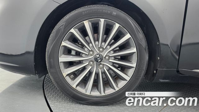 Kia K7 из Кореи Encar