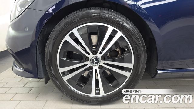 Mercedes-Benz E-Class из Кореи Encar