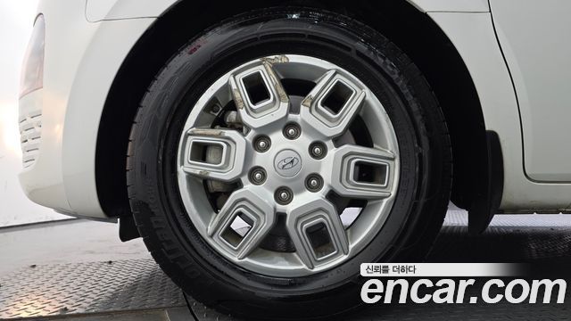 Hyundai Staria из Кореи Encar