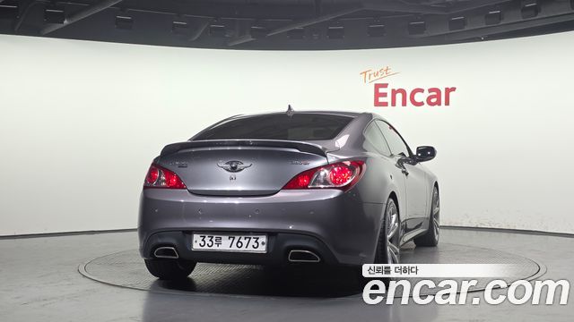 Hyundai Genesis из Кореи Encar