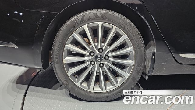 Kia K7 из Кореи Encar